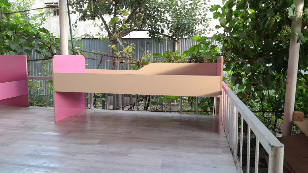 Детский кровати  б\у  каждое по 5000тг