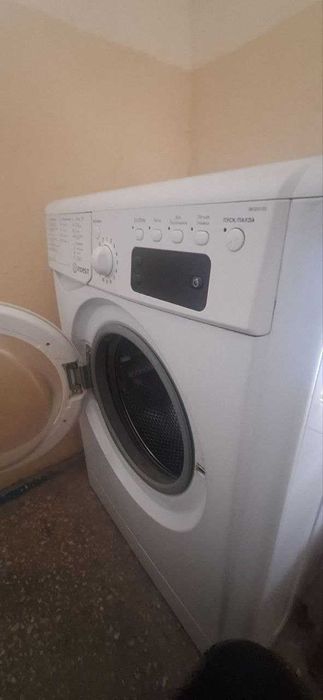 стиральная машина Indesit 5 kg