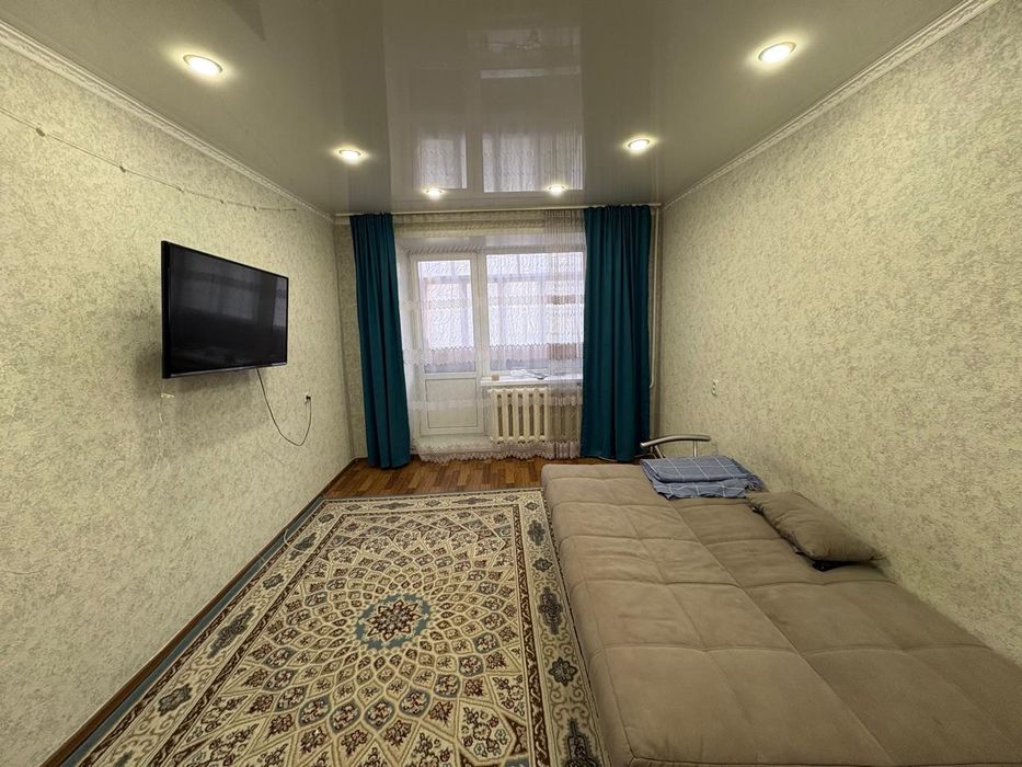 Продам 2 х ком квартиру 20 мкр.