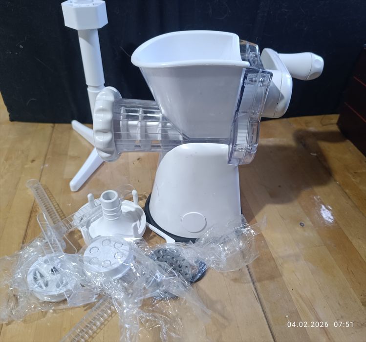 Мясорубка ручная