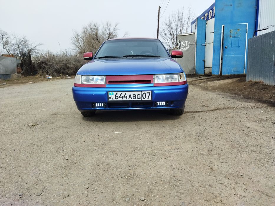 Продам машину ваз 2110