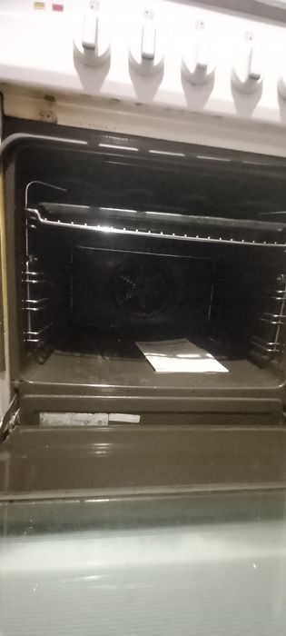 Aragaz electric cu plita