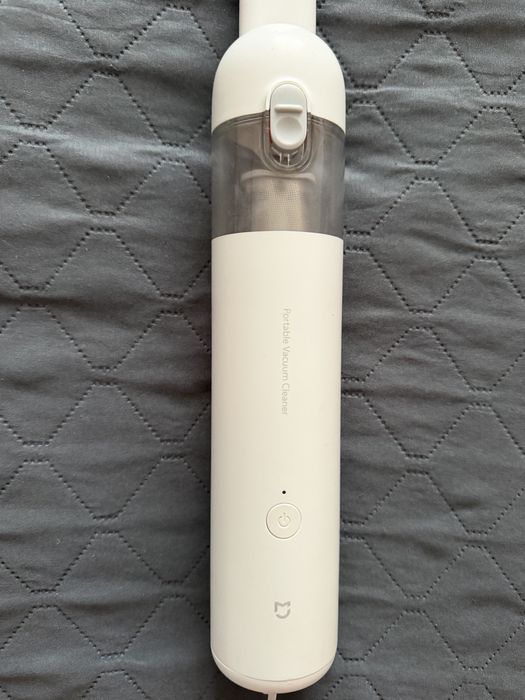 Портативный пылесос Xiaomi Mini