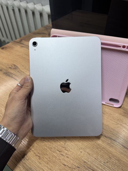 Планшет Apple iPad A16