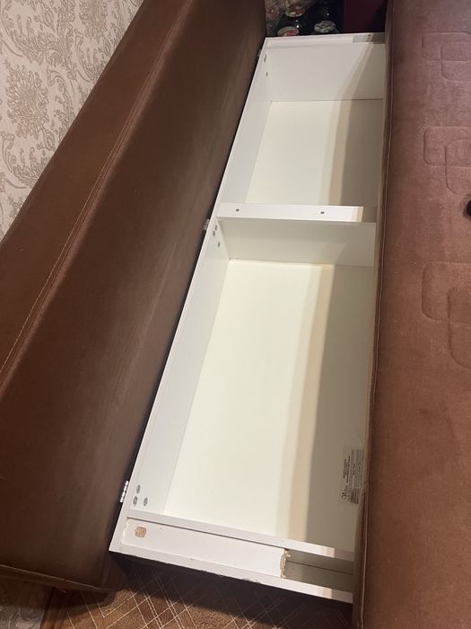 Продается диван тахта