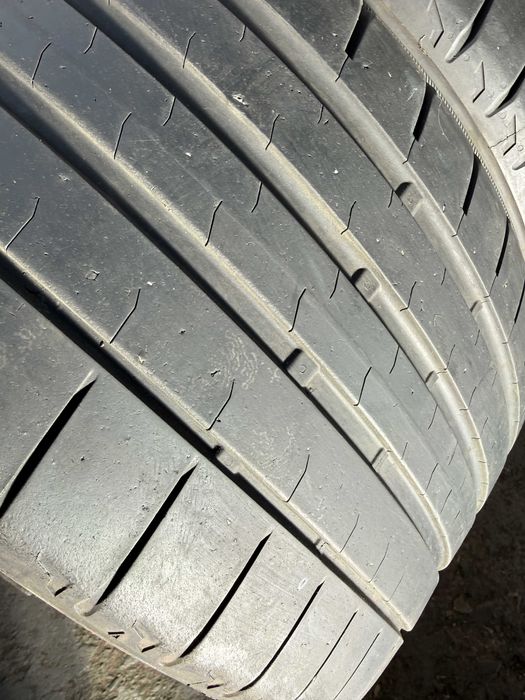 2x Anvelope Vara 225/35 R18 - Bridgestone Potenza Sport