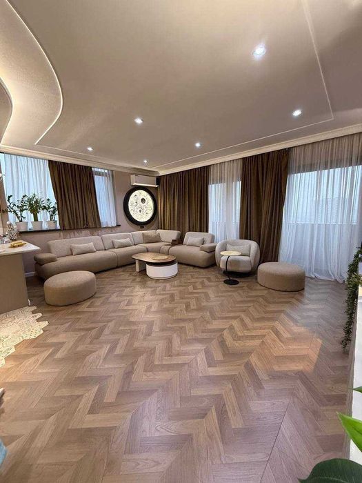 Продаётся 5х ком ЖК Sky Builds Яшнобод