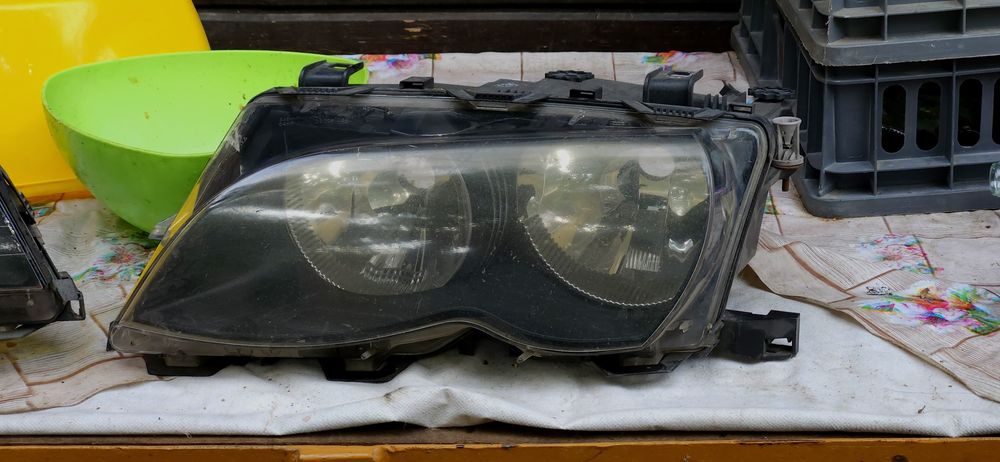 Far pentru BMW E46