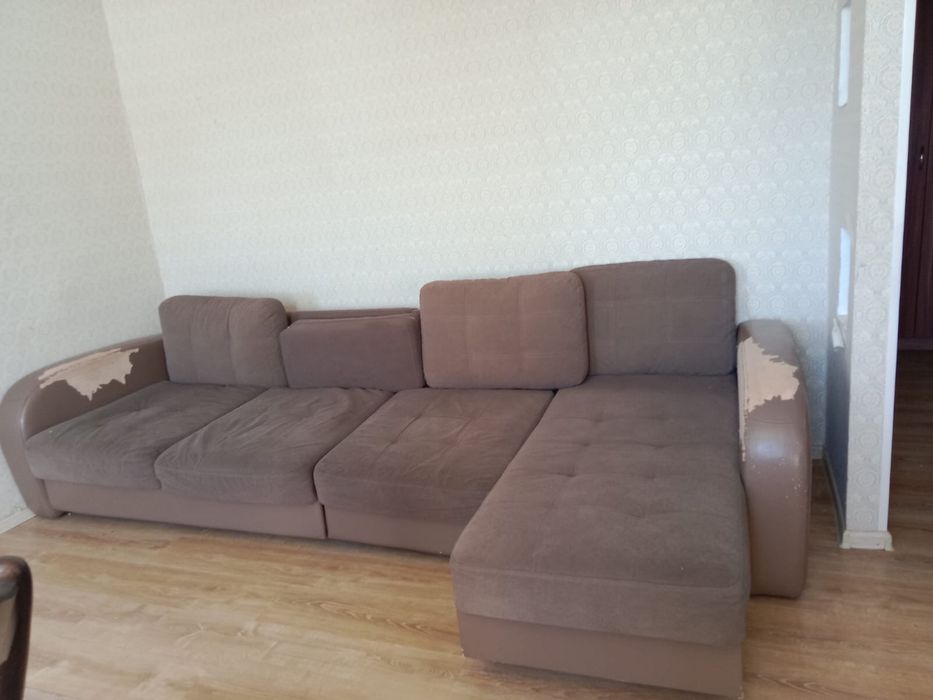 Продам !прихожую,2 дивана