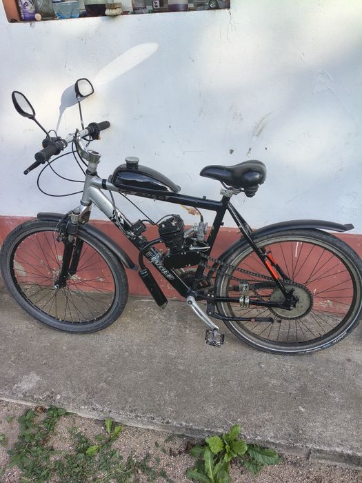 Bicicleta cu motor