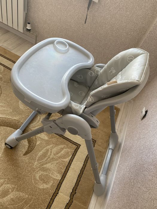 Продам стульчик для кормления