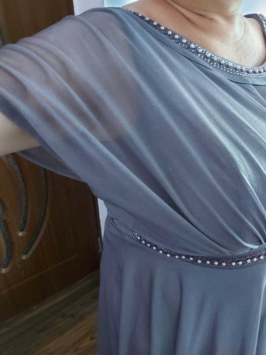 Rochie Dama gri.