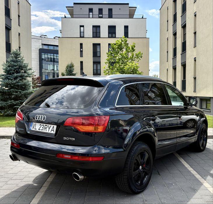 Audi Q7 3.0 D 245 CP Automat
