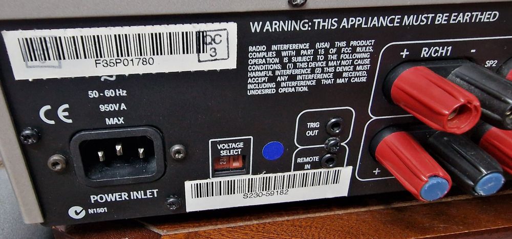 Усилитель Arcam FMJ P35  +  Arcam FM J C31