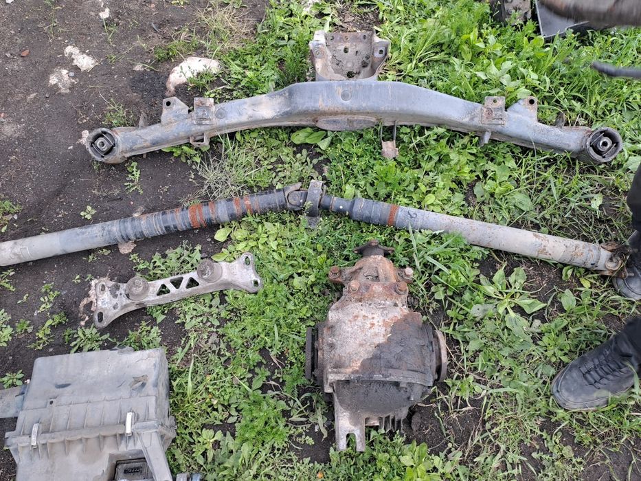 БМВ на запчасти.