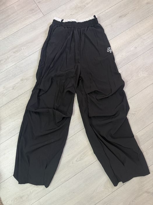 Штаны спортивные широкие