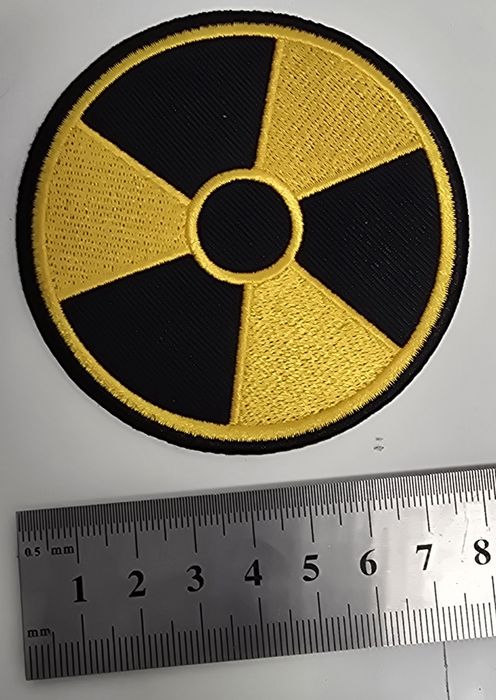 Patch-uri brodate tricolor RO si alte tari, diverse modele amuzante