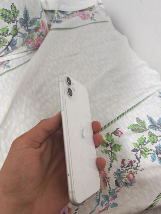 iphone 11 128 GB Ideal