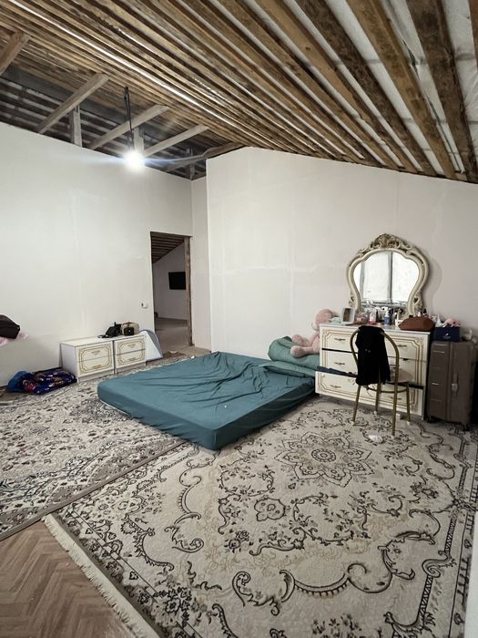 Аксай мансард сатылады жартылай биткен