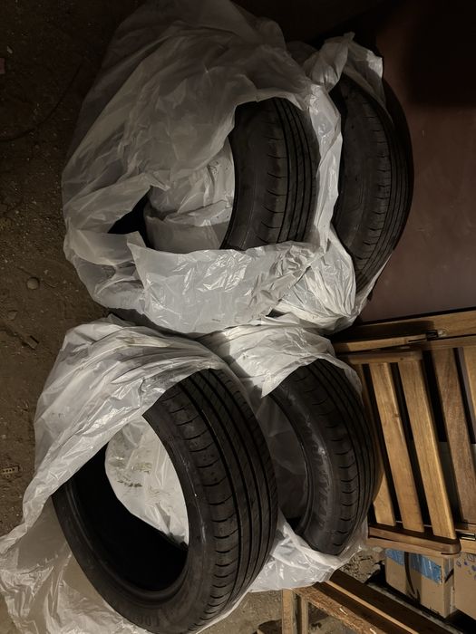 Caiuciucuri vara Goodyear EfficientGrip2 205/50/R17 2025