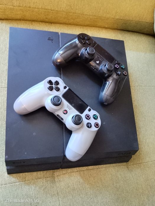 PlayStation 4- 1 TB