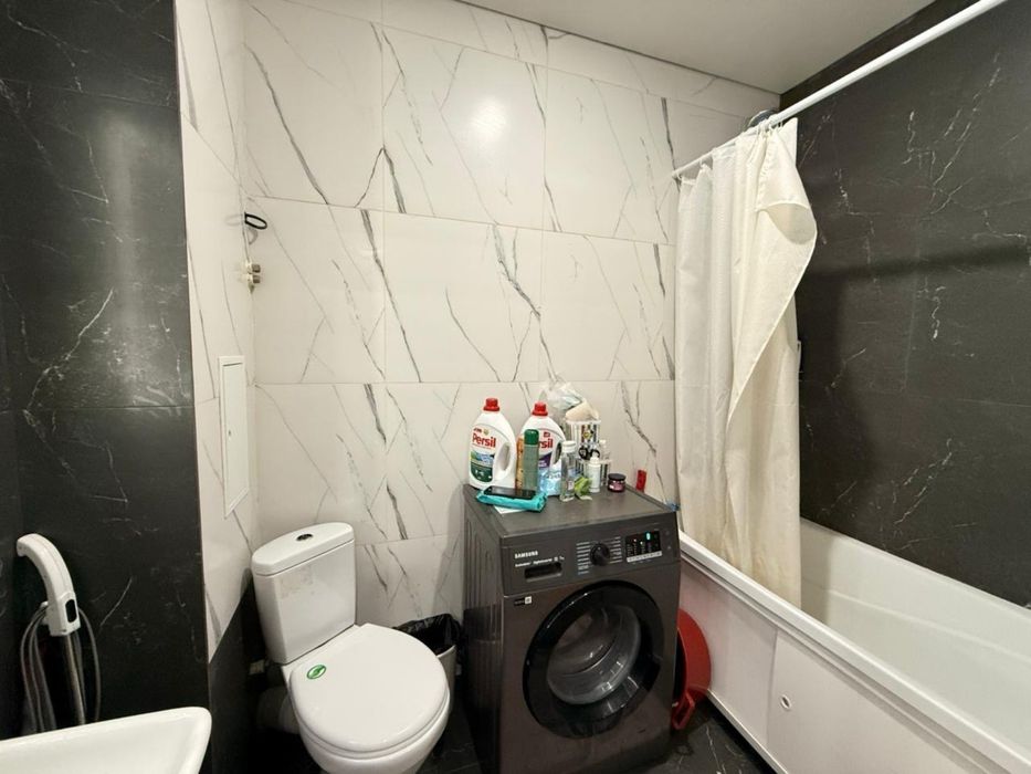 Продам 2 ком квартиру