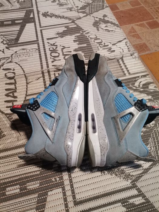 Jordan 4 university blue
