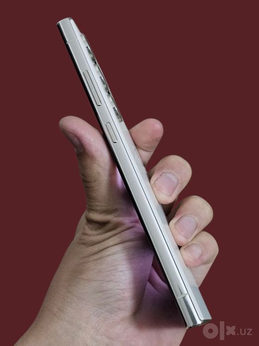 Samsung s23 ultra    5G 256gb