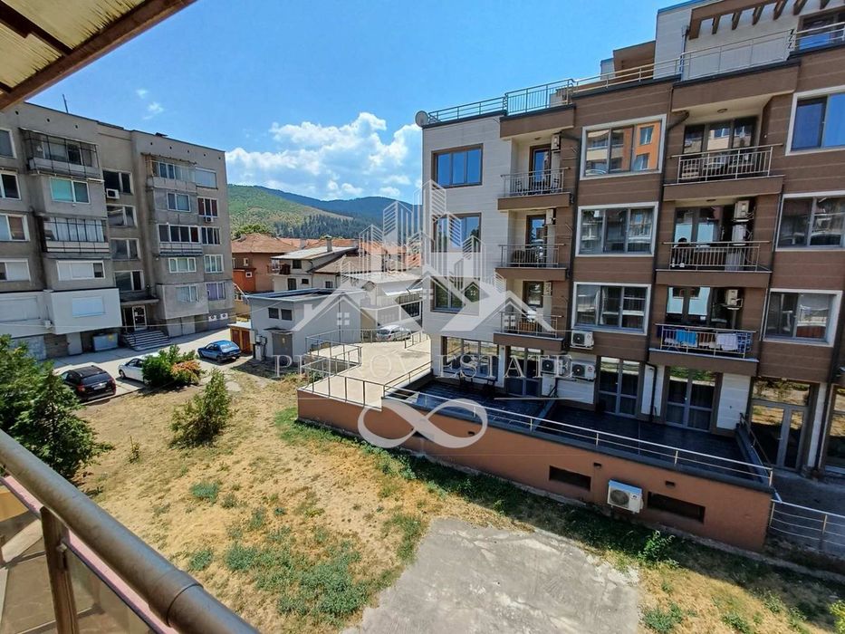 Дава се под наем Тристаен апартамент в Велинград - 60 кв.м за 220 € - Снимка #10