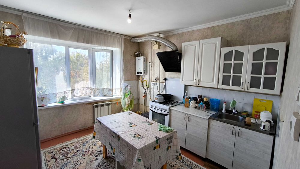 Продаётся 2-комнатная квартира в ЦЕНТРЕ ГОРОДА - Мадели кожа-Ташенова