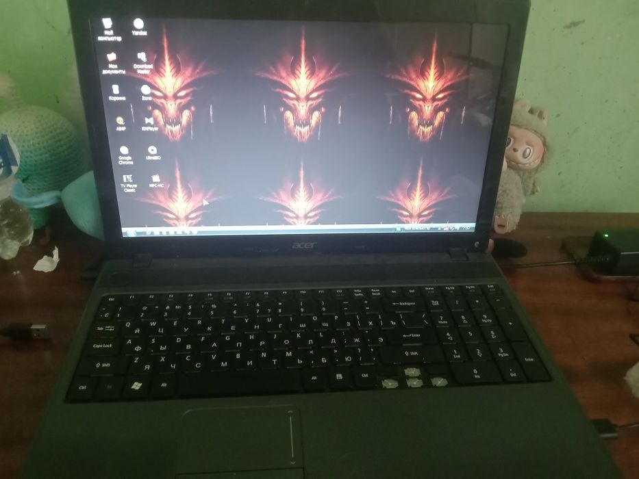 Acer Aspire 5733Z