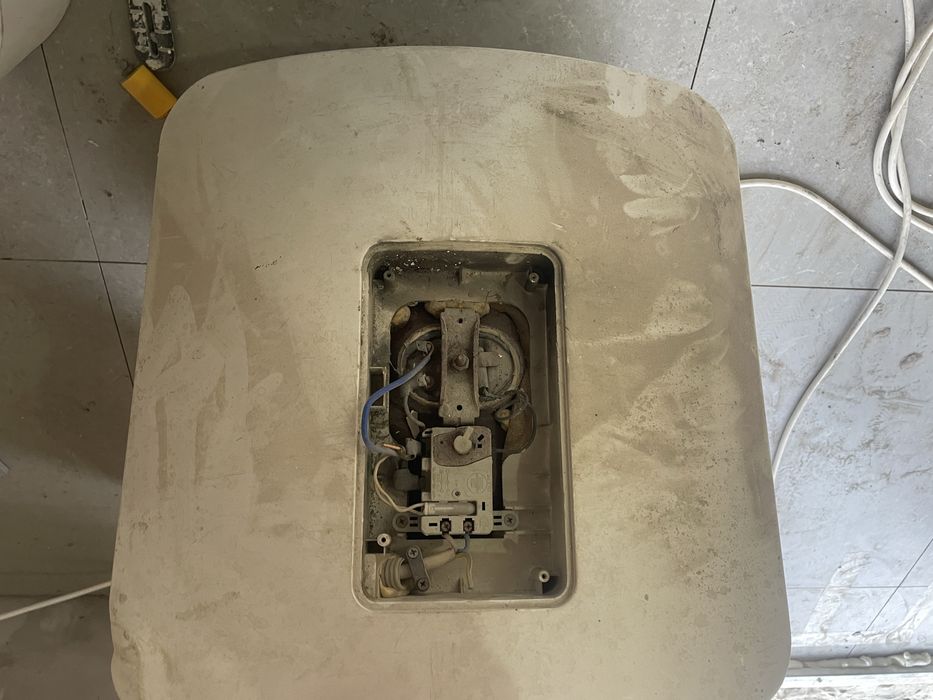 Ariston водонагриватель