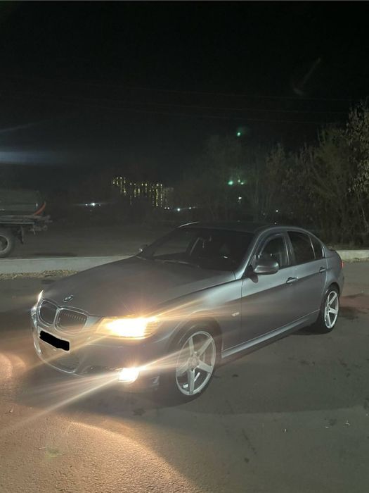 Продам BMW E90 рестайлинг