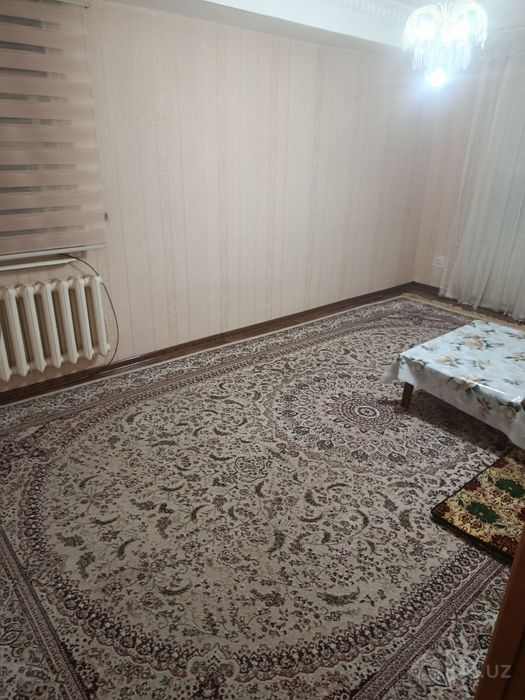 Kvartira arinda tuzil 2 metro 3 bekat yonida