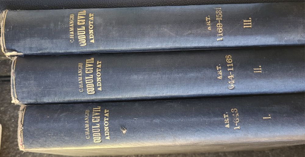 Cărți juridice rare