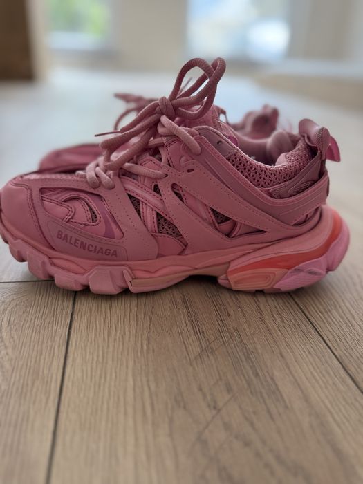 Adidași Balenciaga Track Roz – Mărimea 37