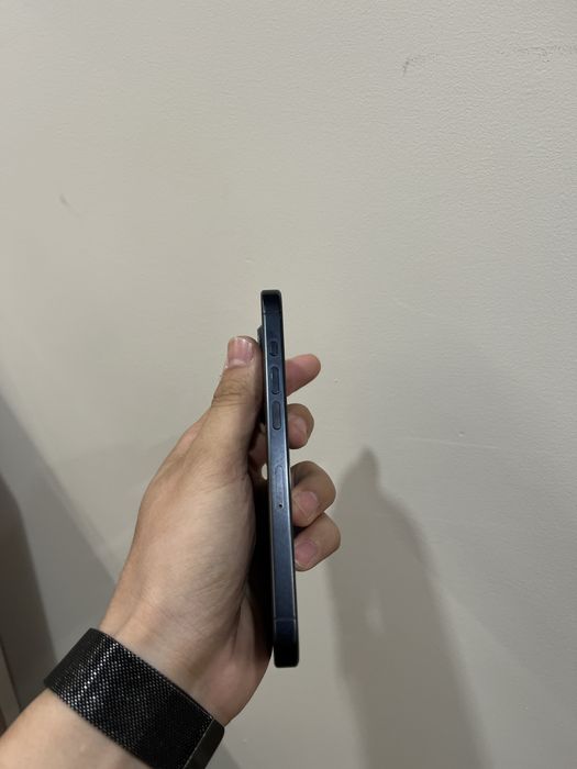 iPhone 15 Pro 256/84Акб