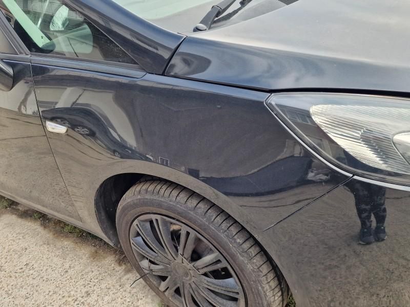 Aripa fata dreapta Opel Zafira C Tourer