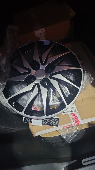 Колпаки р15 новые