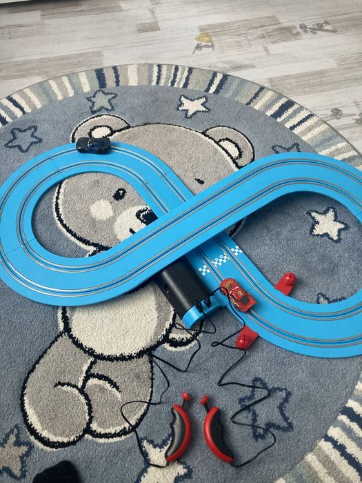 Carrera, First Cars Piston Cup, състезателна писта 2.9 м