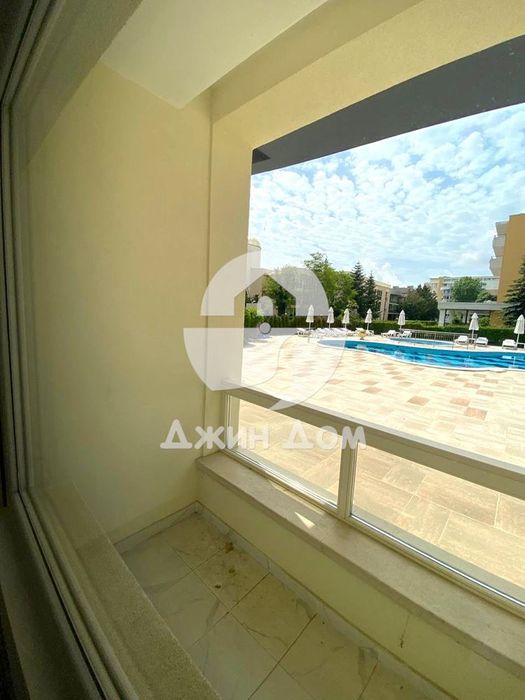 Продава се Двустаен апартамент в к.к. Слънчев бряг - 59 кв.м за 1136 €/кв.м - Снимка #2