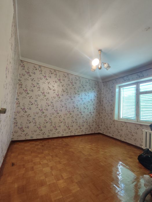 3х ком кв/3/5  Спутник 4 кирпич