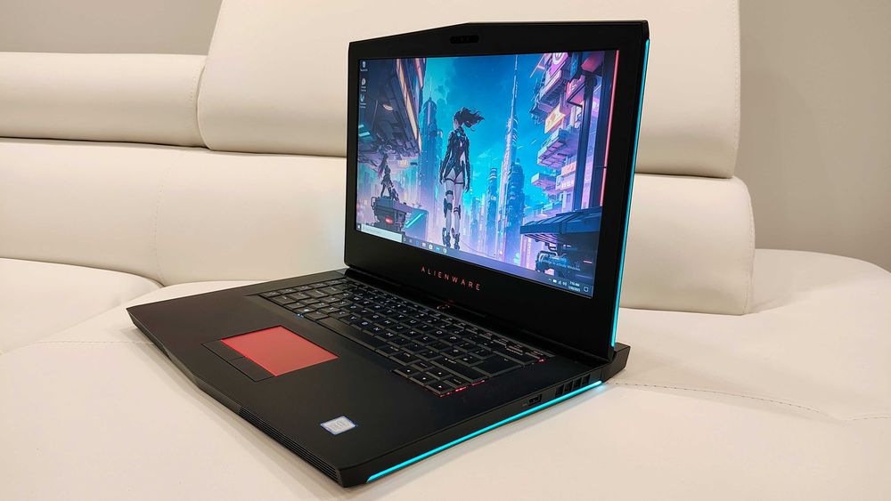 Laptop gaming Alienware ,intel core i7 ,video 6 gb nvidia, ram 16 gb,