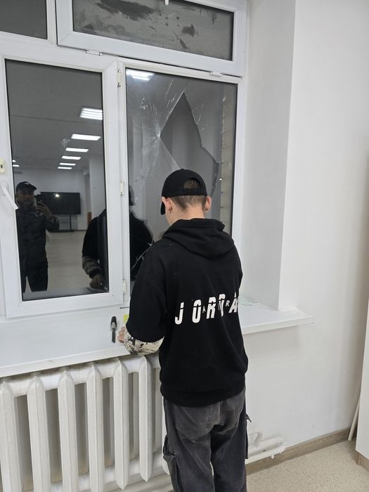 Ремонт и регулеровка окна дверей