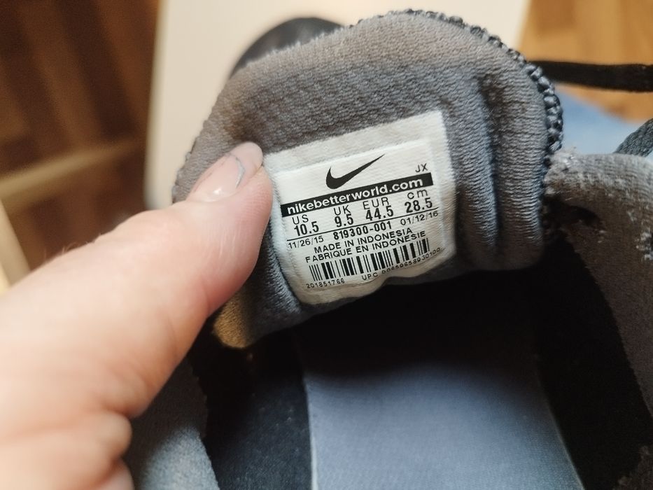 Кроссовки Nike (Оригинал, 43.5 размер / 28.5 см)