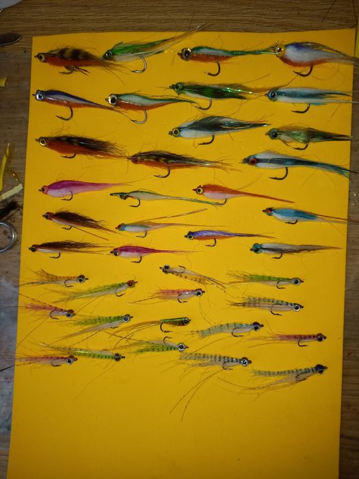 Мухи за мухарка и булдо/бомбарда , стримери за морски и речен риболов