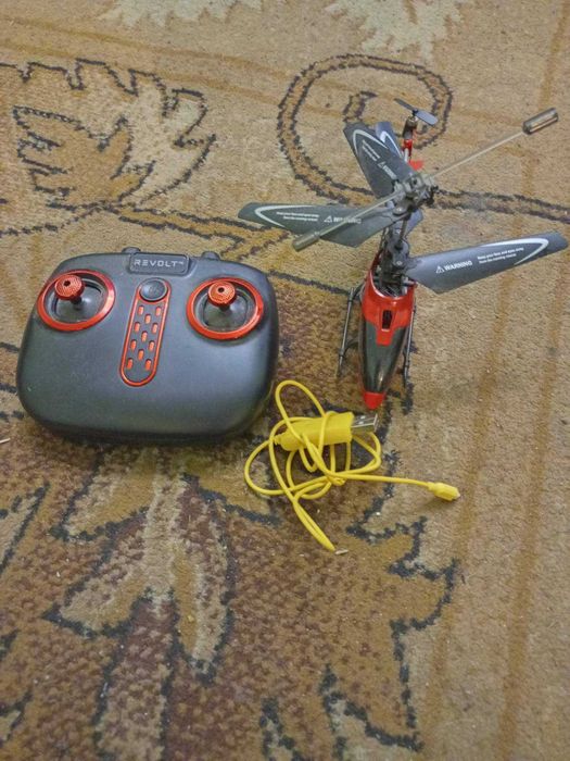 Хиликоптер с дистанционо