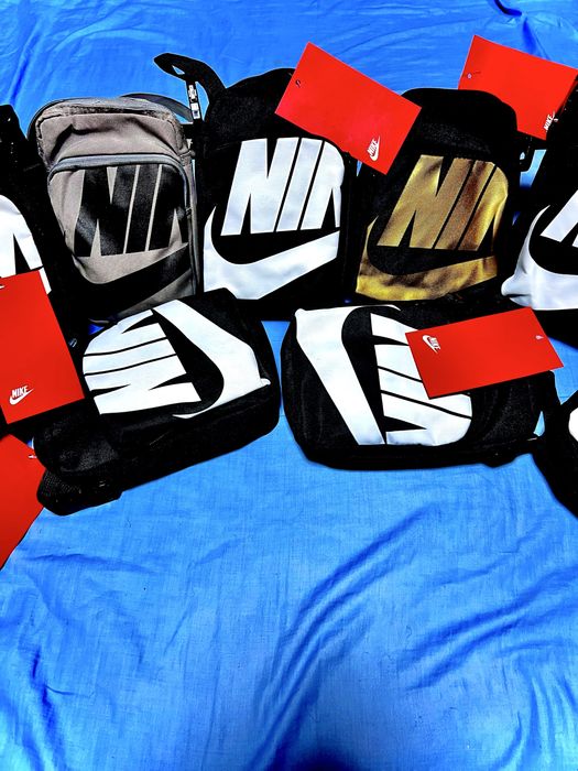 Nike барсетки новые