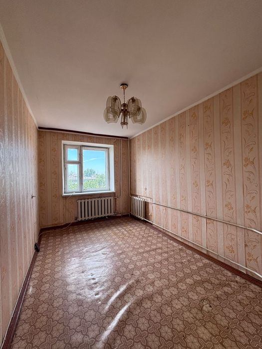 Продам 3х ком в кирпичном доме Революция