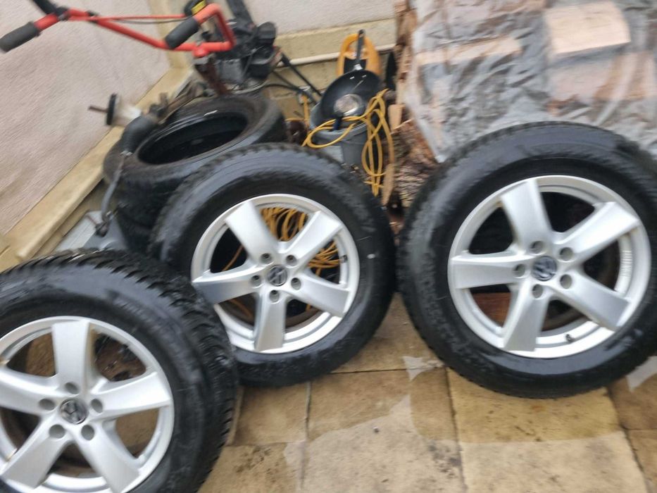 Genti aliaj cu cauciucuri de iarna  Vw Tiguan  5x112